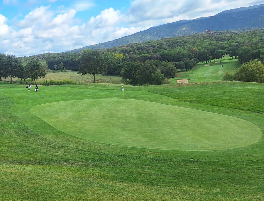 Maston bij Club de Golf Montanyà
