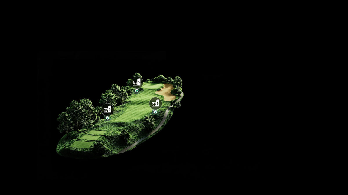 Luchtplattegrond van een golfbaan met meerdere laadpunten